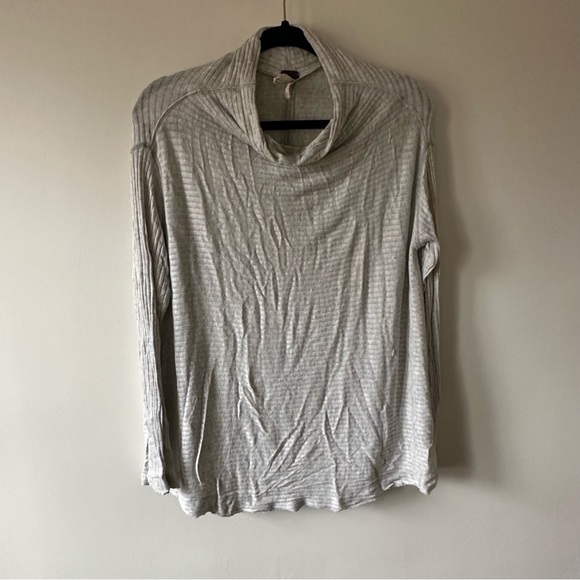 We the Free cowl neck split back long sleeve - Picture 2 of 8